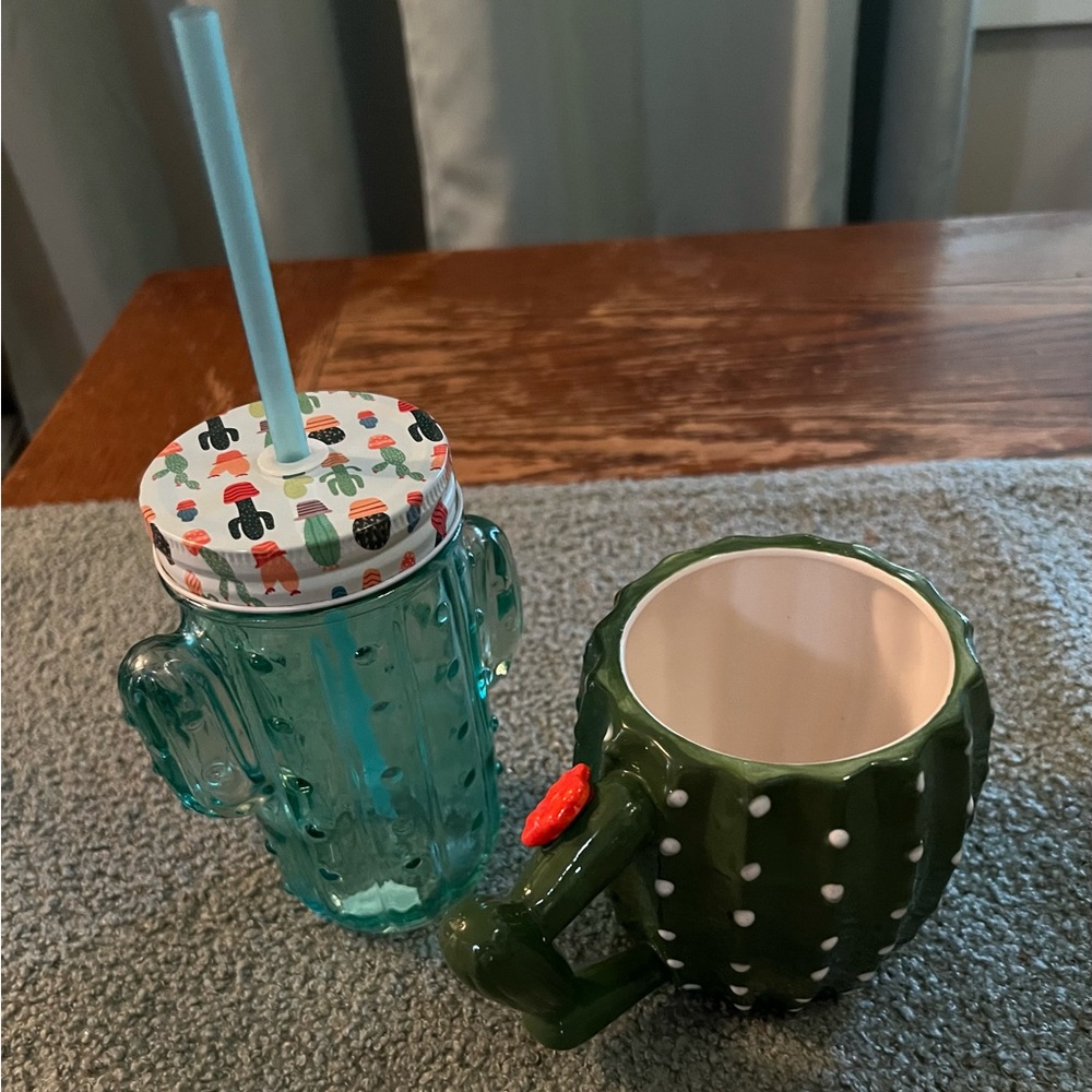 Cactus-Themed Green and Blue Mug Set NOS